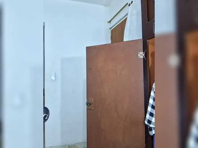 Live sex webcam photo for GoddessCarrie #291674587