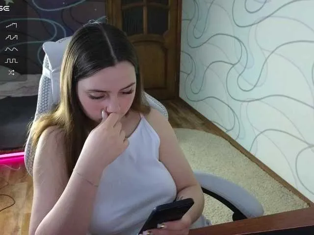 Live sex webcam photo for GoddessKassie #277975967