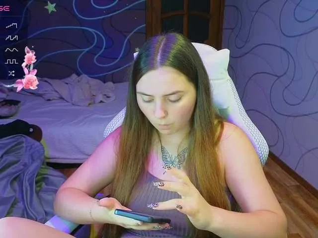 Live sex webcam photo for GoddessKassie #278167165