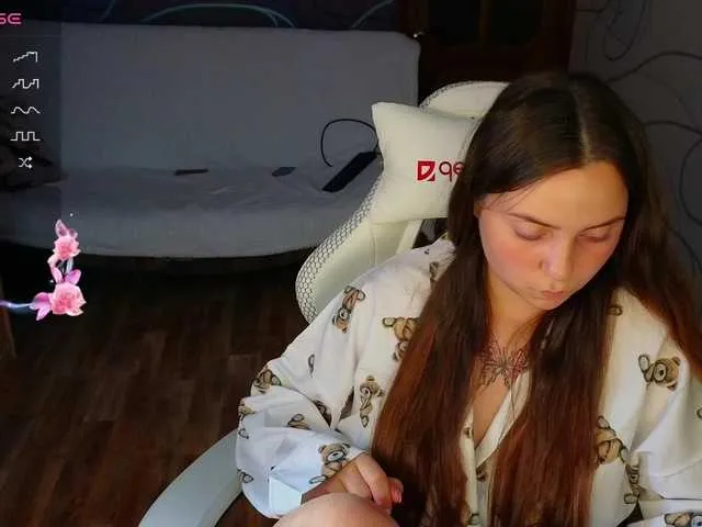 Live sex webcam photo for GoddessKassie #278277757