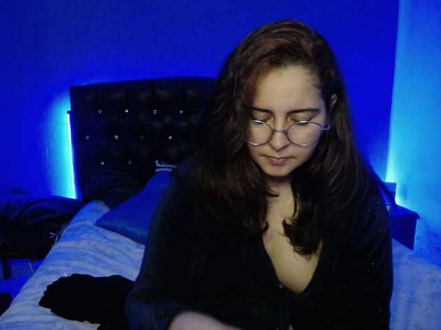 Live sex webcam photo for Goddesstepha1 #275628343