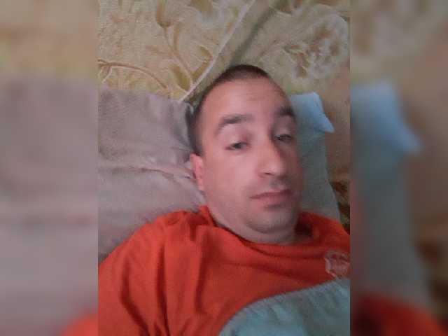 Live sex webcam photo for Godistime1994 #273136653