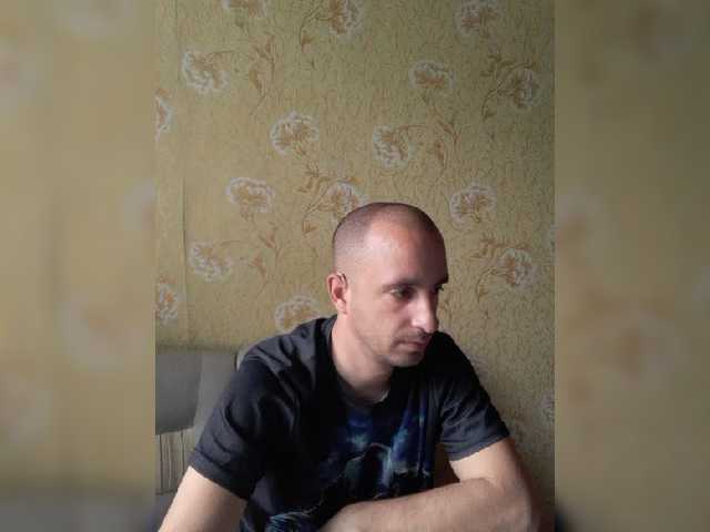 Live sex webcam photo for Godistime1994 #273282351