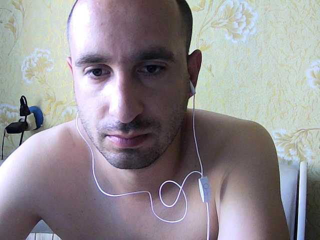 Live sex webcam photo for Godistime1994 #273719287