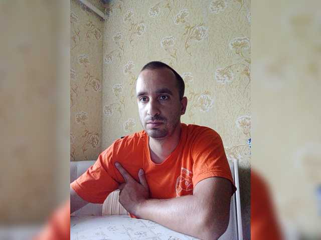 Live sex webcam photo for Godistime1994 #274031479