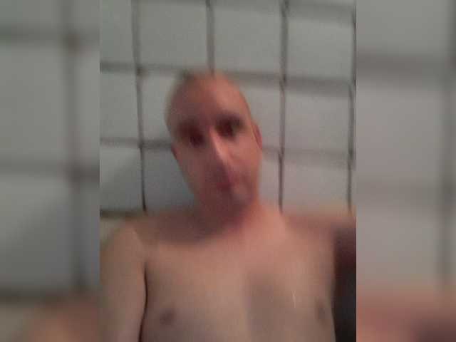 Live sex webcam photo for Godistime1994 #276405687