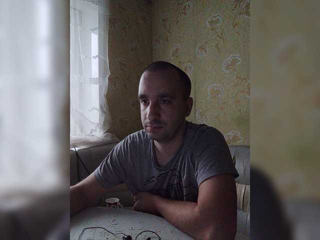 Live sex webcam photo for Godistime1994 #276794789