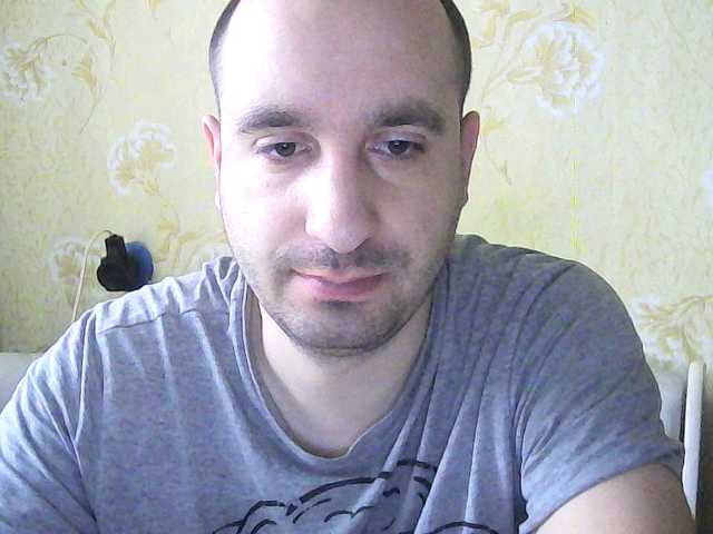 Live sex webcam photo for Godistime1994 #276831463