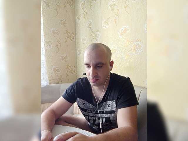 Live sex webcam photo for Godistime1994 #278168901