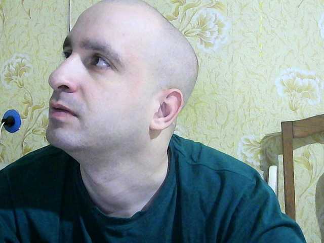 Live sex webcam photo for Godistime1994 #290450236