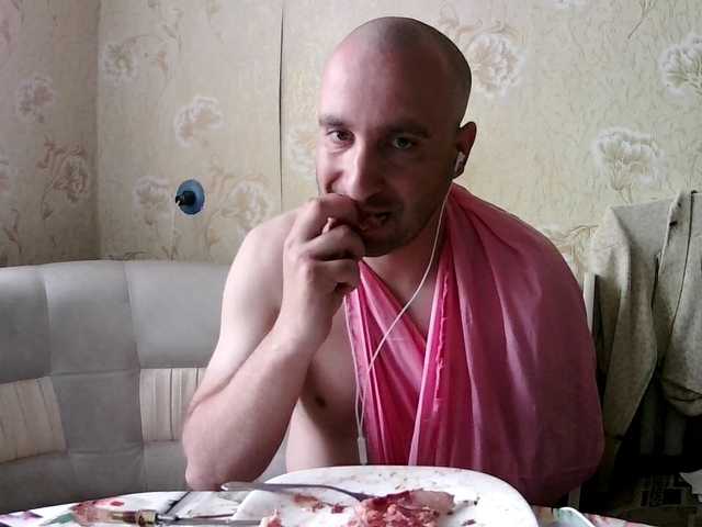 Live sex webcam photo for Godistime1994 #290956634