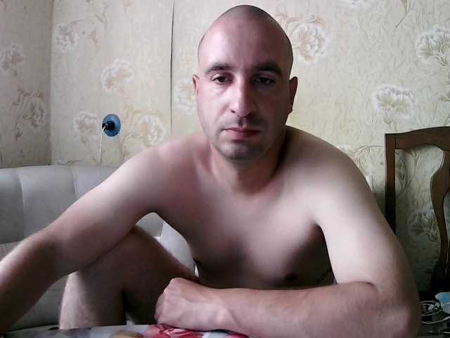 Live sex webcam photo for Godistime1994 #291451784