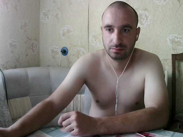 Live sex webcam photo for Godistime1994 #291646520