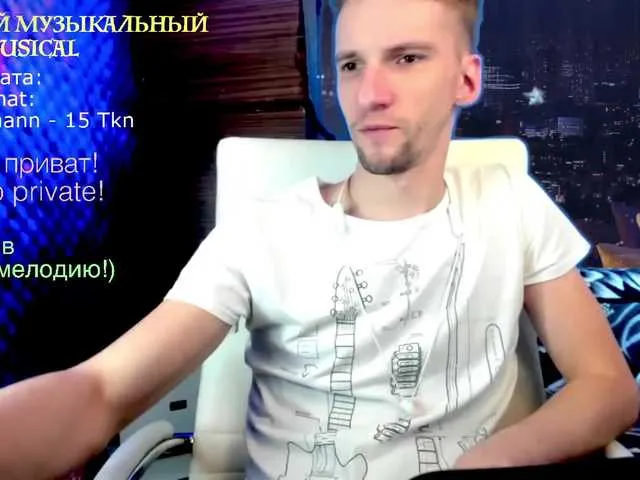 Live sex webcam photo for Gokruoy #273293661