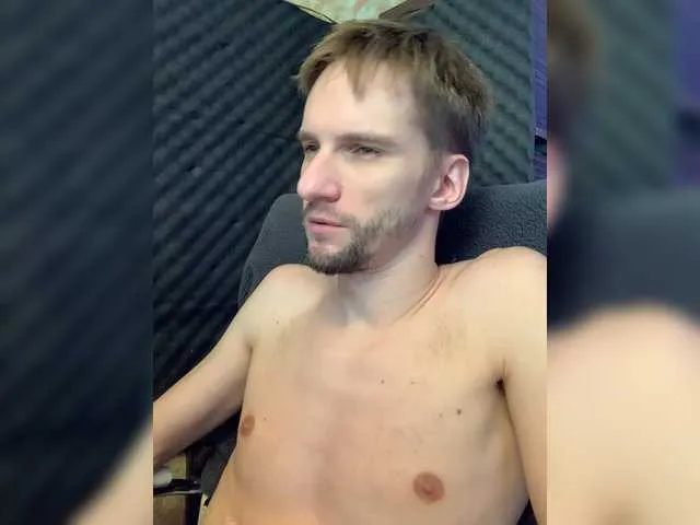 Live sex webcam photo for Gokruoy #273886241