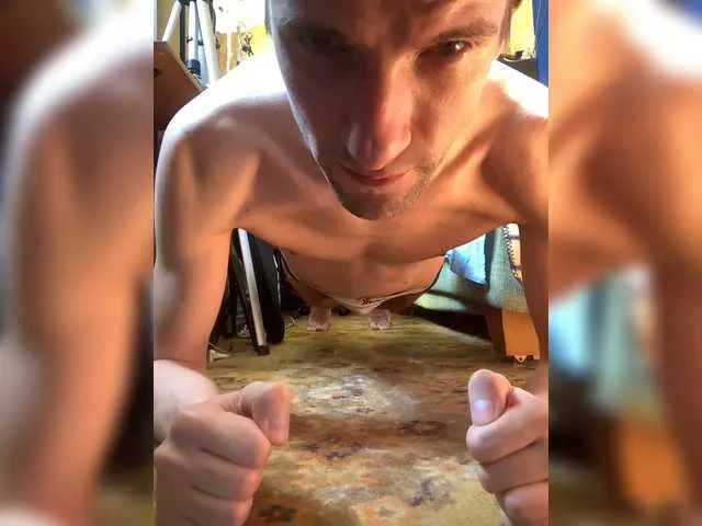 Live sex webcam photo for Gokruoy #273965188