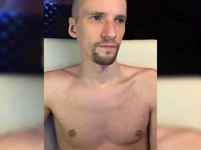 Live sex webcam photo for Gokruoy #274272087