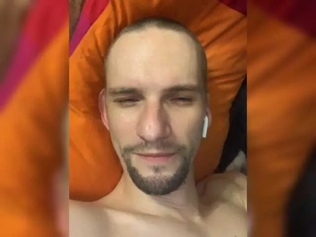 Live sex webcam photo for Gokruoy #274305183