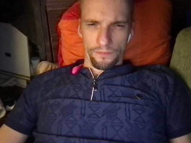 Live sex webcam photo for Gokruoy #274311342