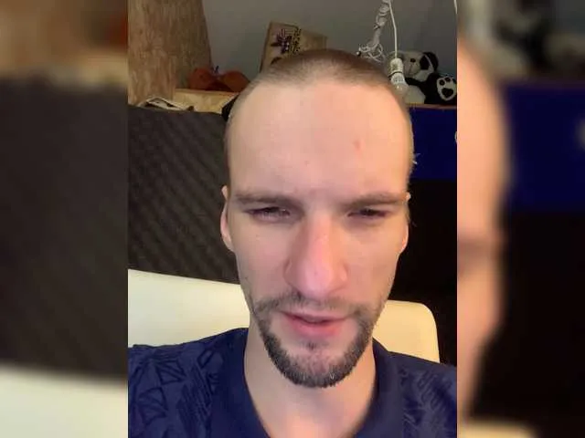 Live sex webcam photo for Gokruoy #274324892