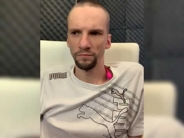 Live sex webcam photo for Gokruoy #274339248