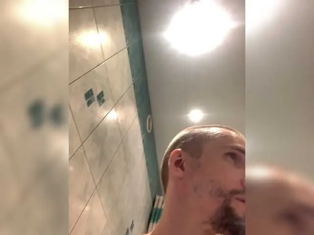 Live sex webcam photo for Gokruoy #274369629