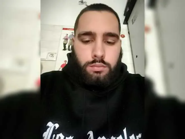 Live sex webcam photo for Gold-diamond #292008711