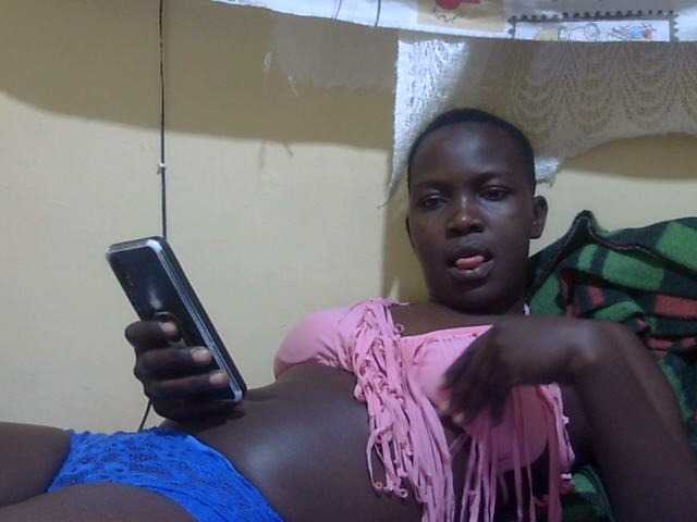 Live sex webcam photo for Golden-lady #278256200