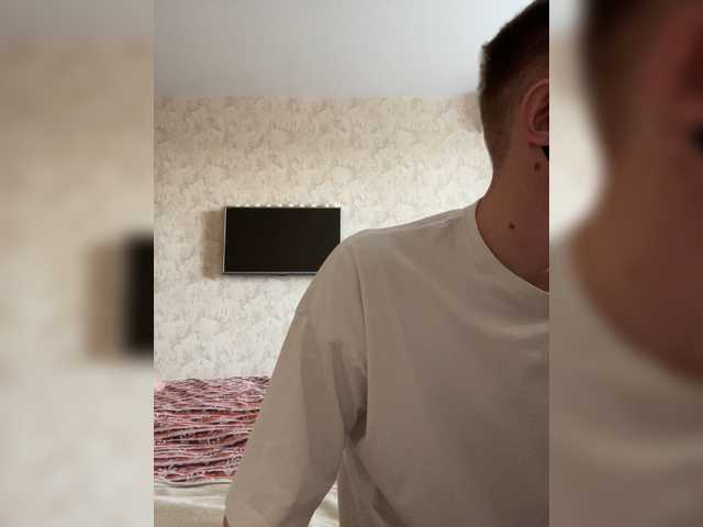 Live sex webcam photo for GoldenCat0 #274658988