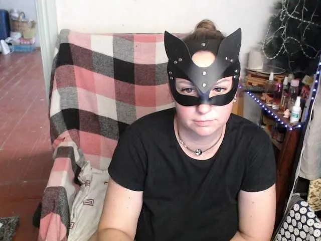 Live sex webcam photo for GoldenFisha #291480497