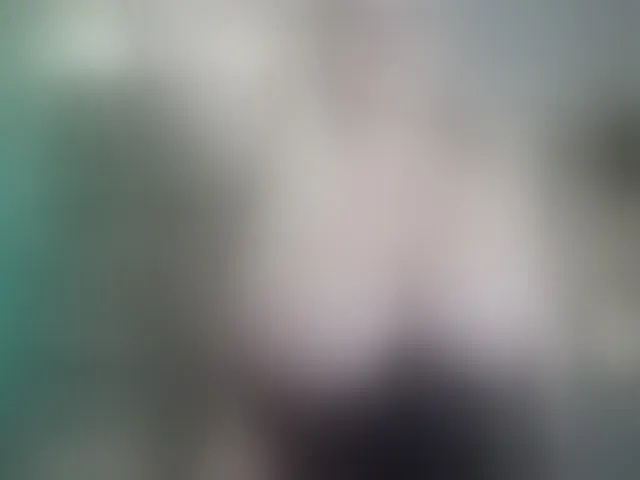Live sex webcam photo for GoldenLilly #292810102
