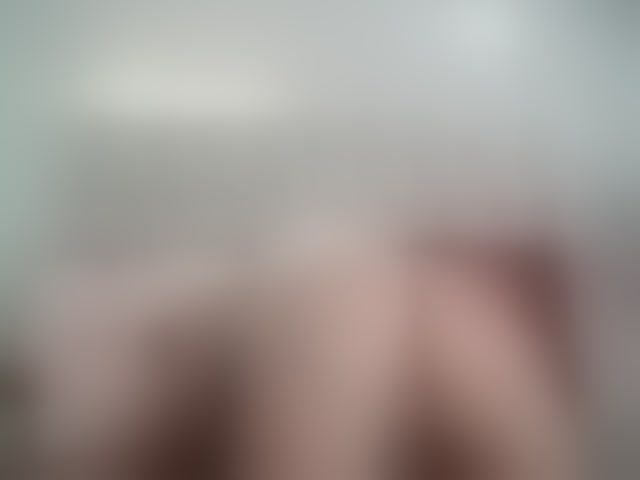 Live sex webcam photo for GoldenLilly #293916660