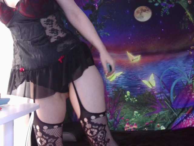 Live sex webcam photo for GoldenOnes #278129781