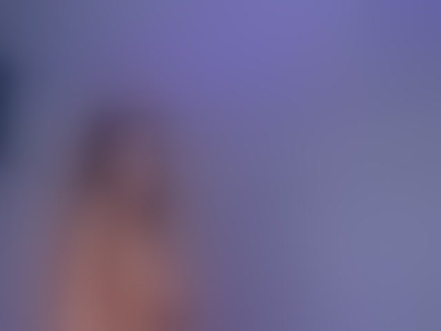 Live sex webcam photo for GoldieMaren #294099015