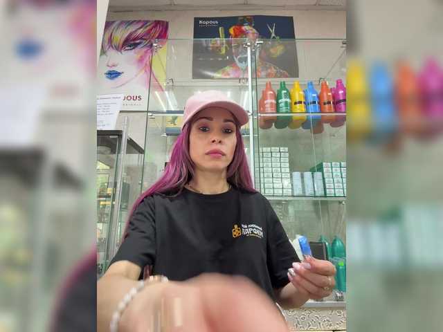 Live sex webcam photo for GoodGirl777 #291528115