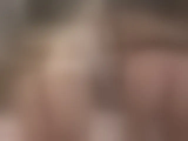 Live sex webcam photo for GoodLexi #293772663