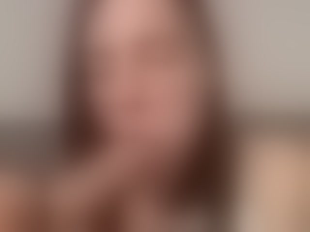 Live sex webcam photo for GoodLexi #294198323