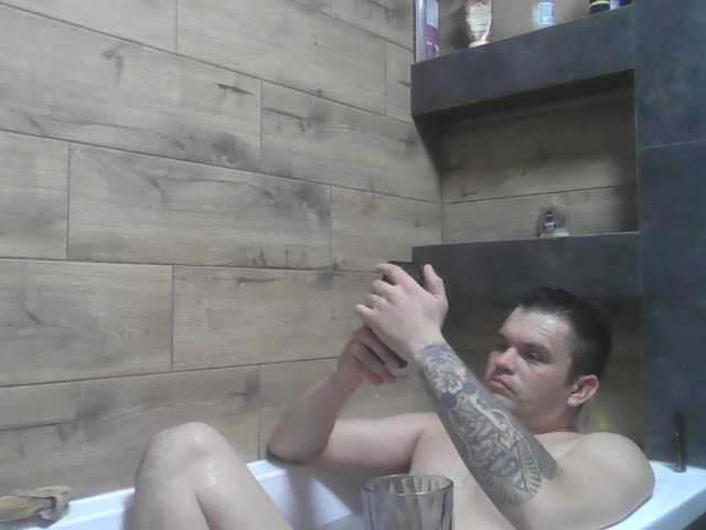 Live sex webcam photo for GordonFantasy #288228215