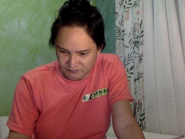 Live sex webcam photo for GorgeousHearty #290385007