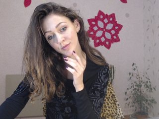 Live sex webcam photo for GorgeousVi #182086596