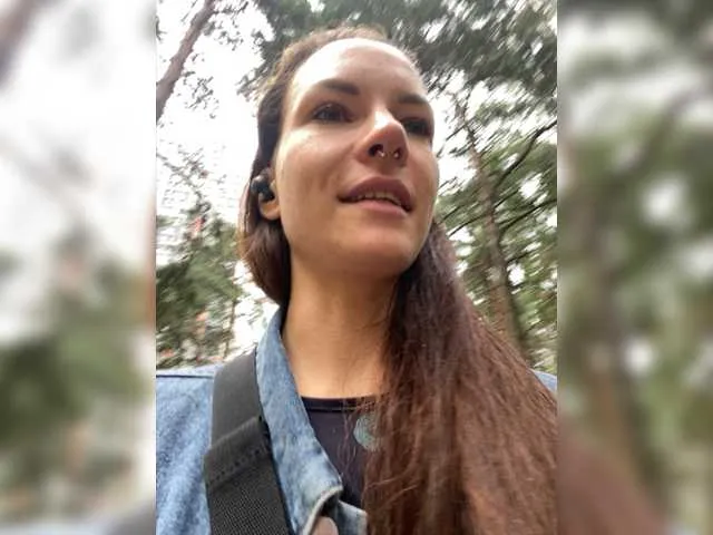 Live sex webcam photo for Gorginya #276036158