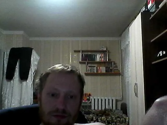 Live sex webcam photo for Gorilla666 #276908533