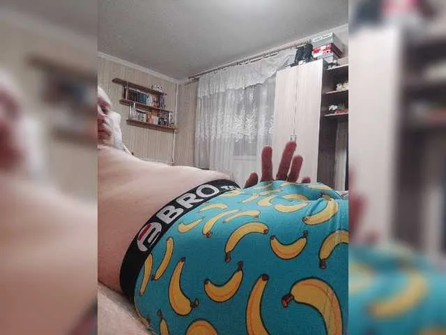 Live sex webcam photo for Gorilla666 #276916178