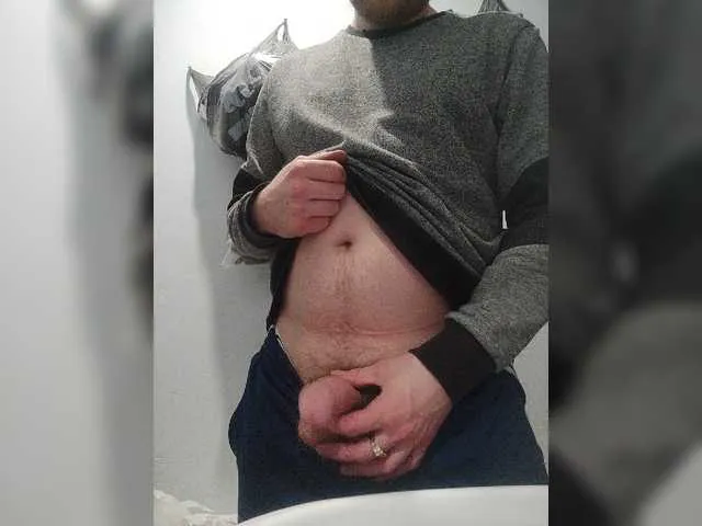 Live sex webcam photo for Gorilla666 #277429070