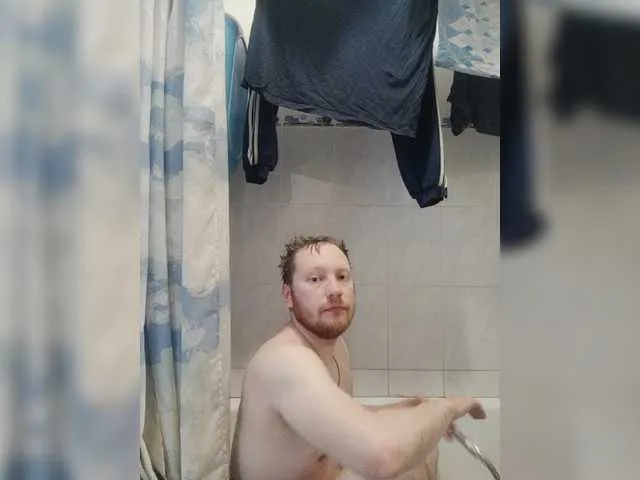 Live sex webcam photo for Gorilla666 #277963683