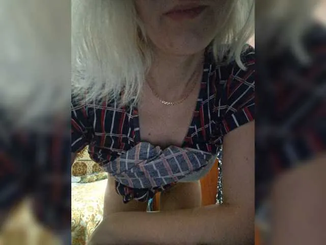 Live sex webcam photo for GortensiaMone #276661069