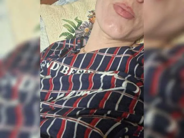 Live sex webcam photo for GortensiaMone #276838550