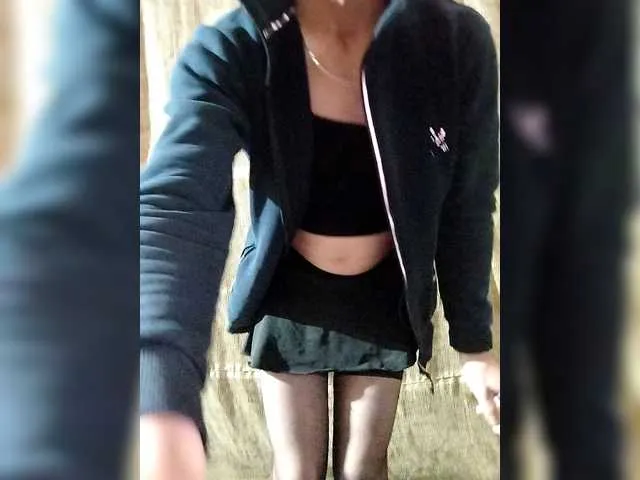 Live sex webcam photo for Gosha198105 #293463418