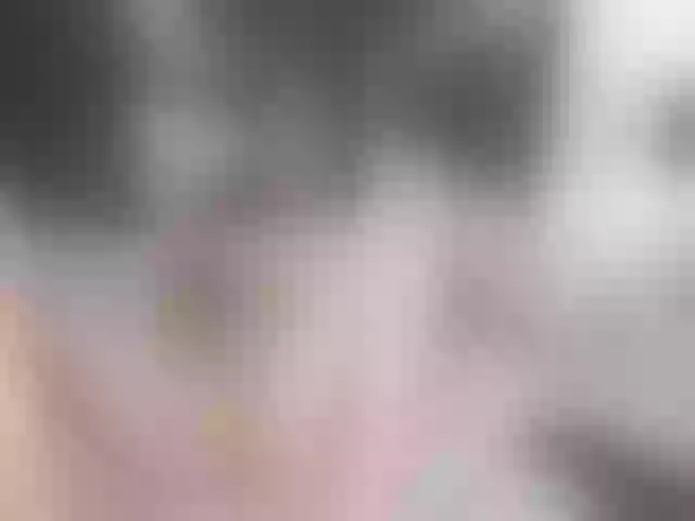 Live sex webcam photo for GrabielleHern #273553615