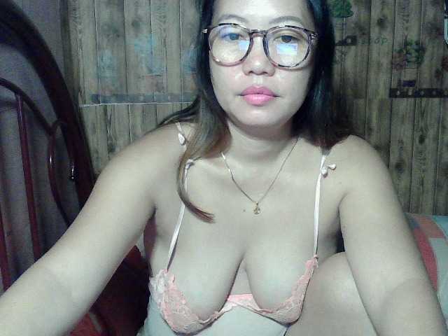 Live sex webcam photo for Grabmytits #277402079